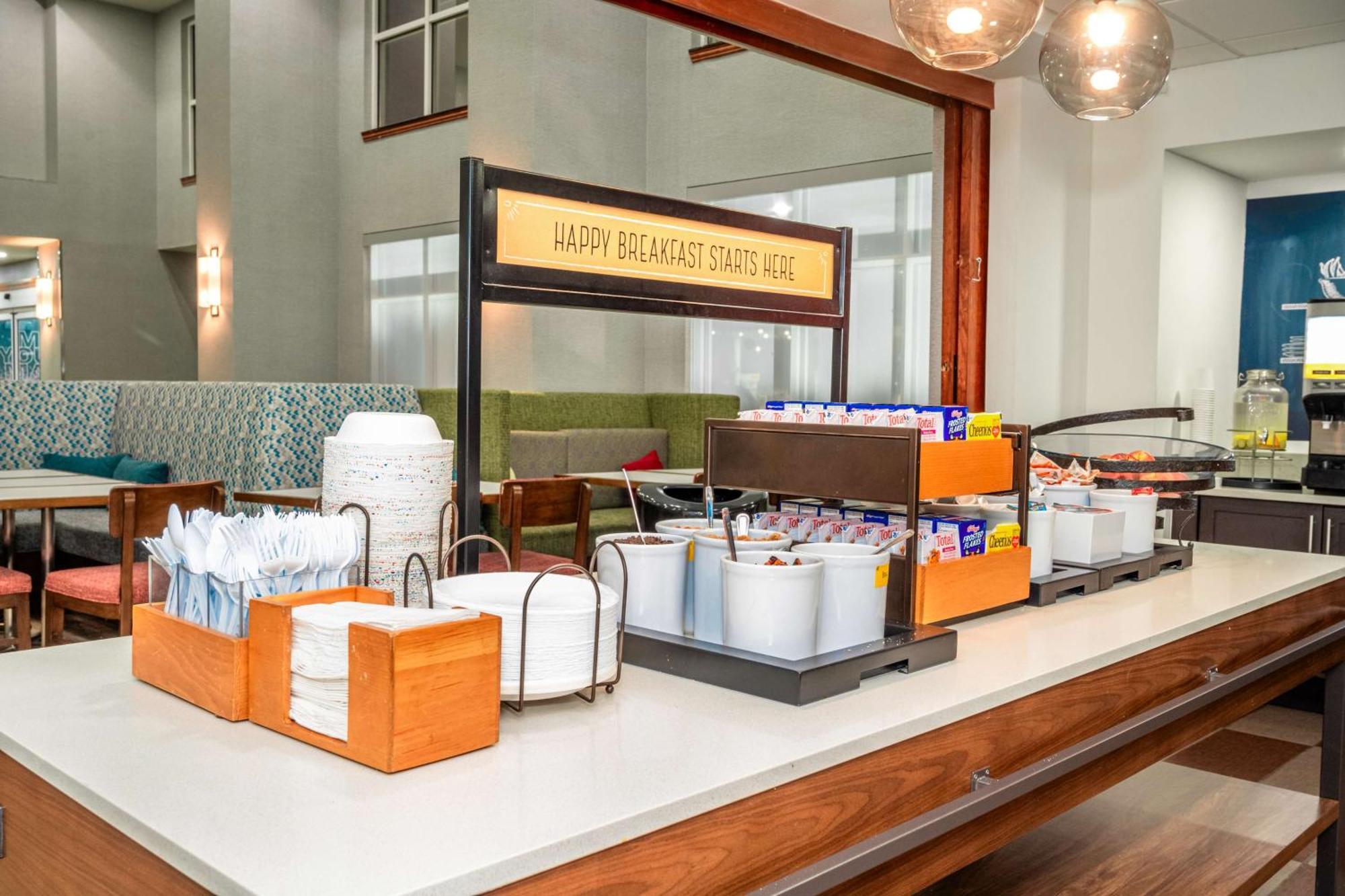 Hampton Inn & Suites Fort Worth-West-I-30 Экстерьер фото