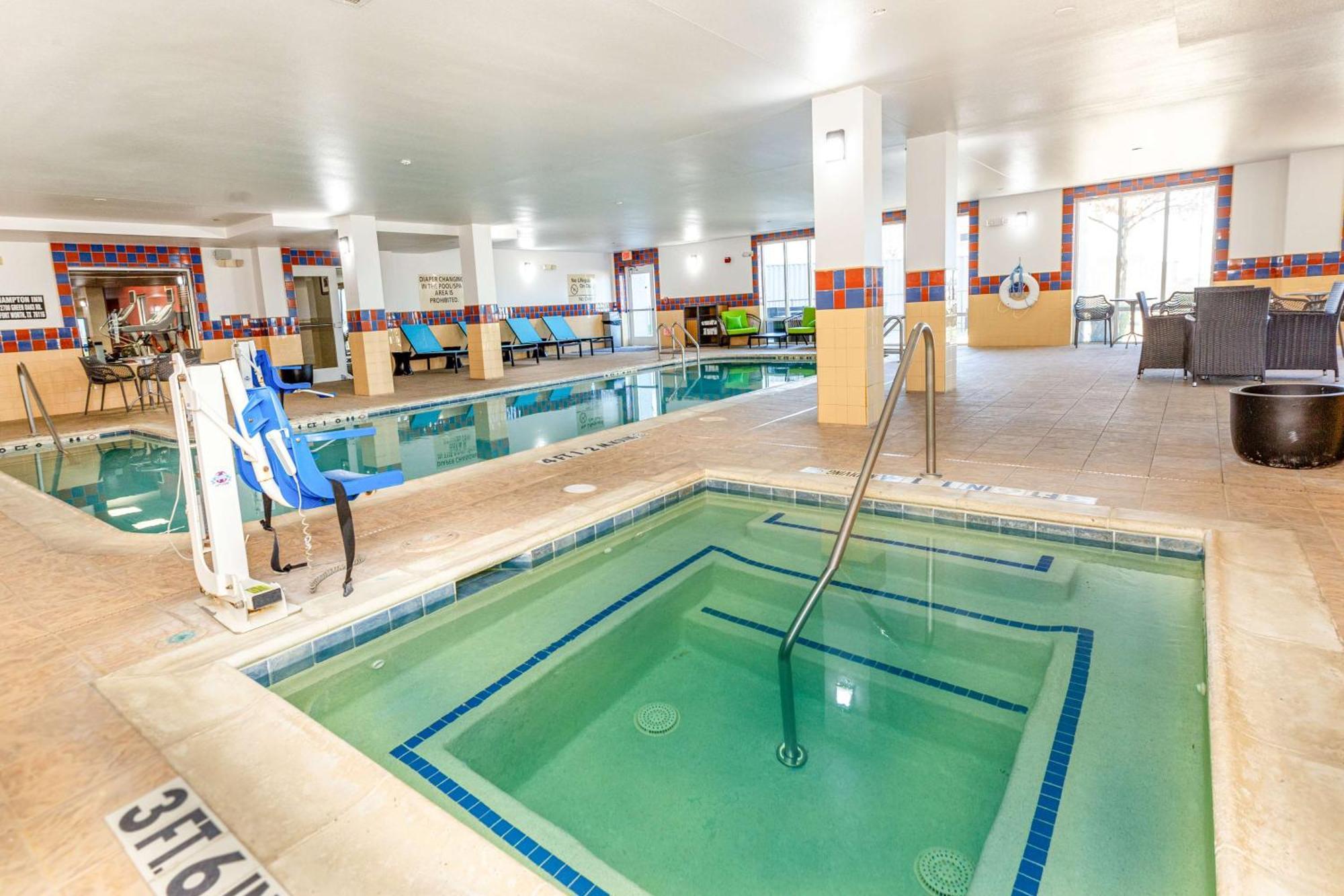 Hampton Inn & Suites Fort Worth-West-I-30 Экстерьер фото